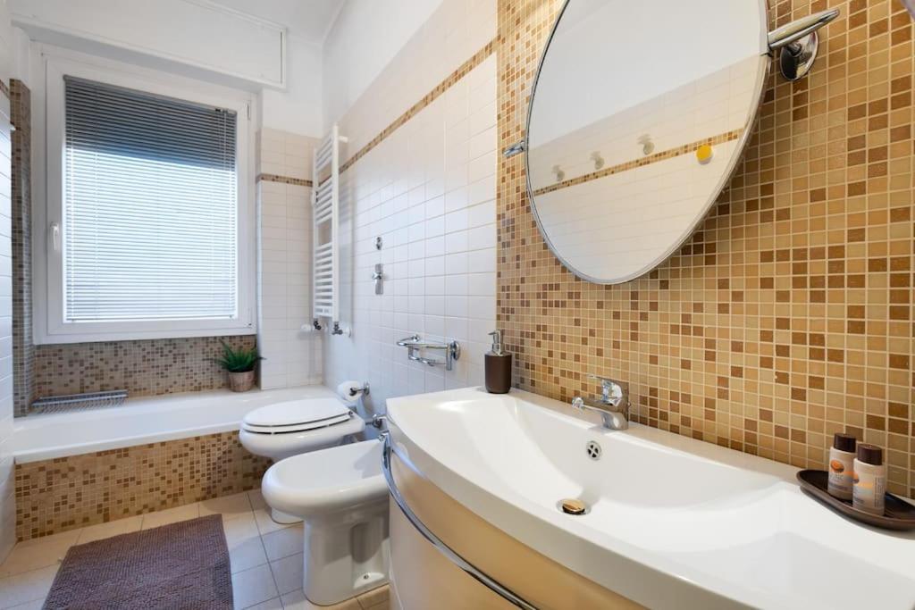 Cathedral-central 5*skyline M3 Appartement Milaan